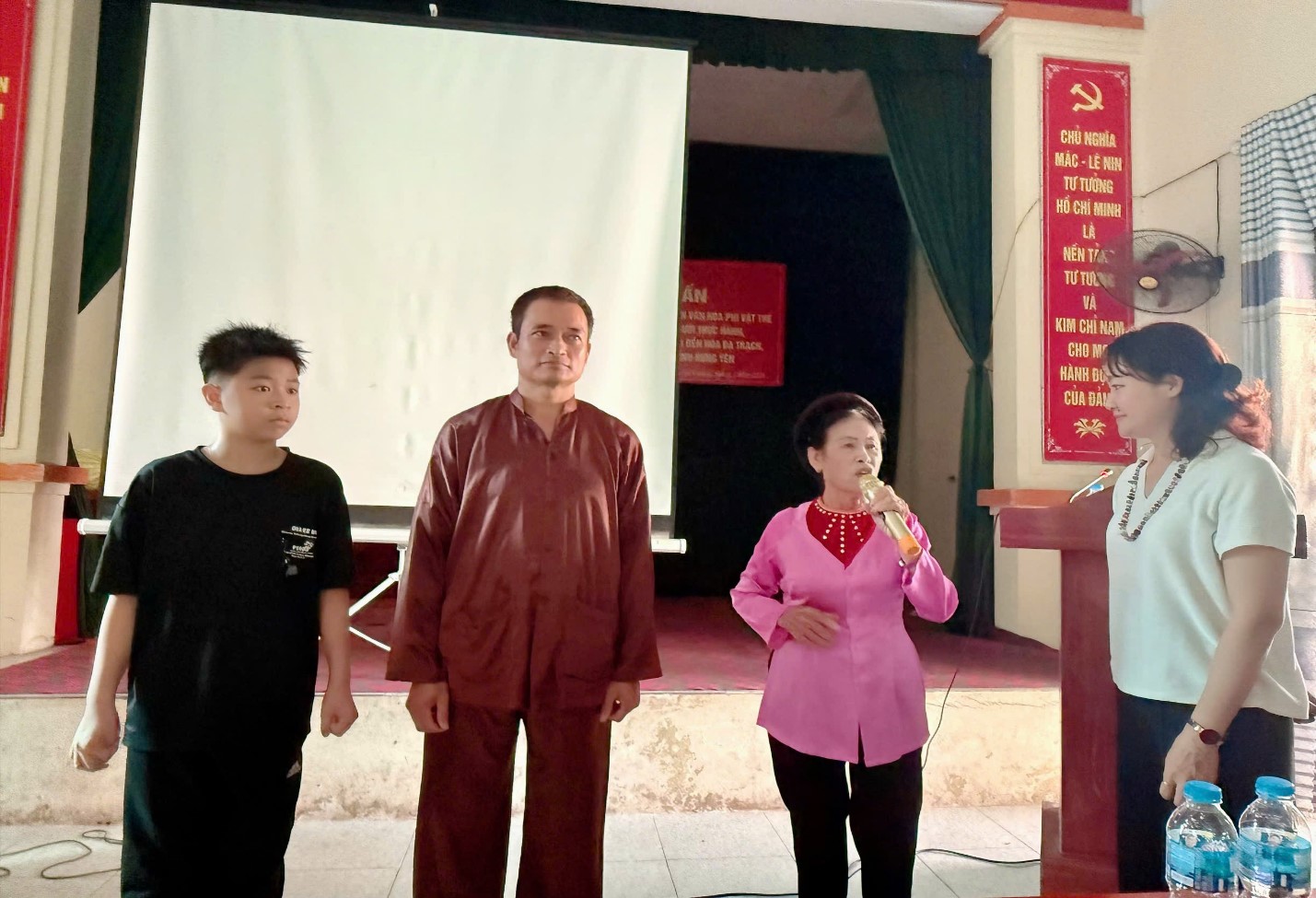 Ban Quản lý di tích tỉnh Hưng Yên tổ chức lớp tập huấn  phương pháp truyền dạy di sản văn hóa phi vật thể Lễ hội đền Hóa - Dạ Trạch, xã Triệu Việt Vương