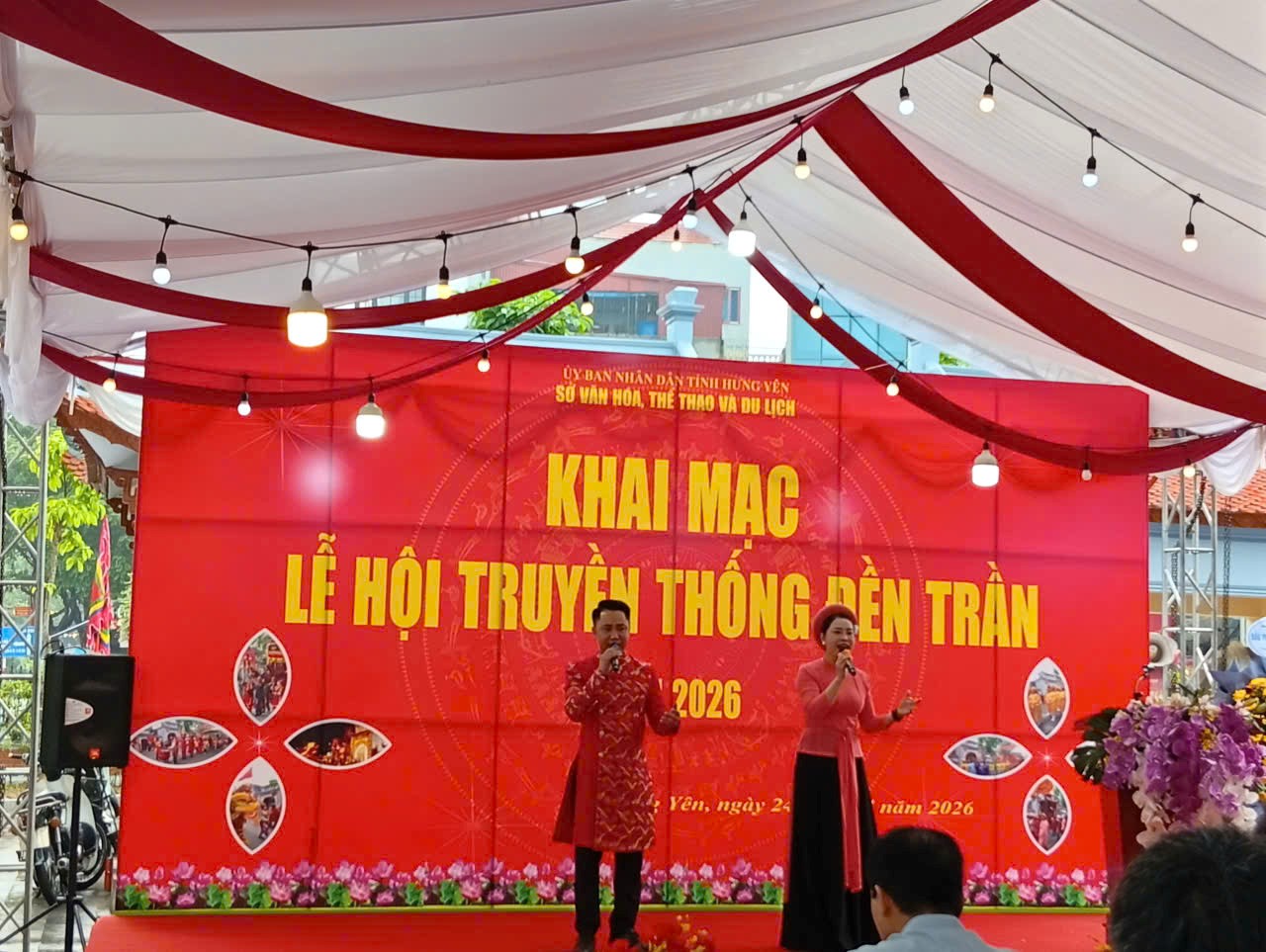 Khai mạc lễ hội truyền thống đền Trần, phường Phố Hiến, tỉnh Hưng Yên