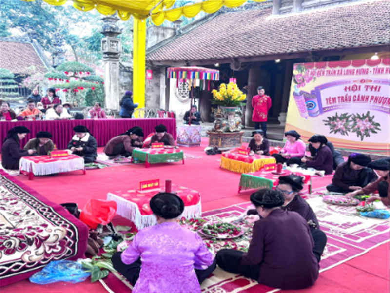 Tục ăn trầu trong Lễ hội Đền Trần - Dấu ấn văn hóa  và chiều sâu nhân văn