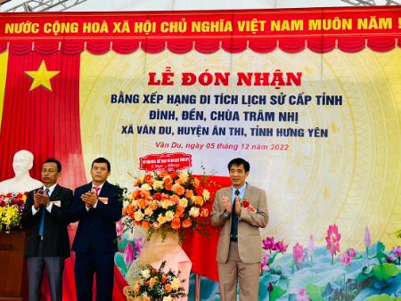 Lễ đón nhận Bằng xếp hạng di tích cấp tỉnh đình, đền, chùa Trâm Nhị xã Vân Du, huyện Ân Thi, tỉnh Hưng Yên