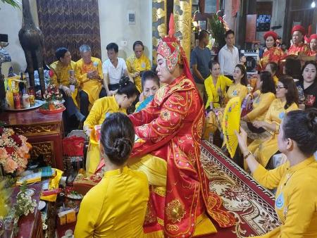 CÂU LẠC BỘ ĐẠO MẪU TỈNH HƯNG YÊN TỔ CHỨC THỰC HÀNH TÍN NGƯỠNG THỜ MẪU TẠI ĐẬU AN, XÃ AN VIÊN, HUYỆN TIÊN LỮ