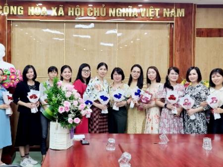 Ban Quản lý di tích tỉnh Hưng Yên tổ chức hoạt động chào mừng 20-10