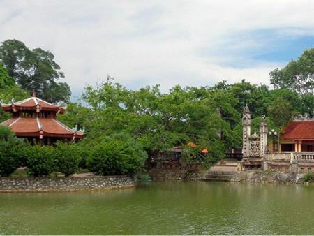 Bảo tồn và phát huy giá trị Khu di tích đền Phù Ủng